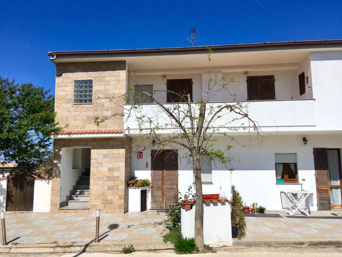 Apartment Luisa Tergu Ngoại thất bức ảnh